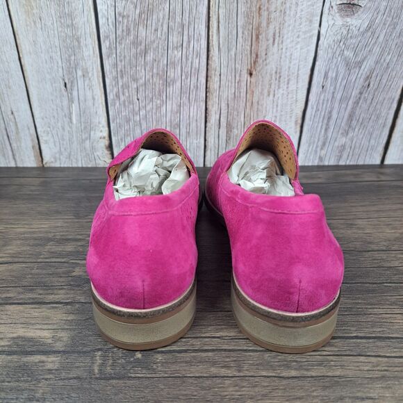 Clark's Trish Calla Hot Pink Slip On Perforated Loafer Women's Sz 7.5 M (NWOB) - Picture 4 of 9